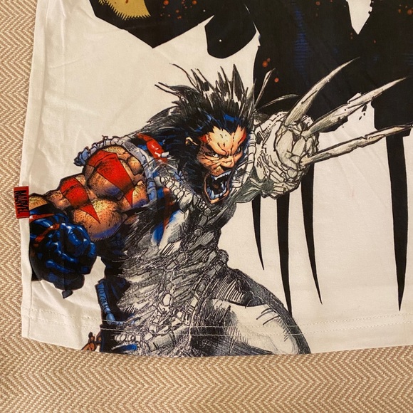 Marvel deKRYPTIC Custom Wolverine T Shirt NWT - Picture 9 of 16